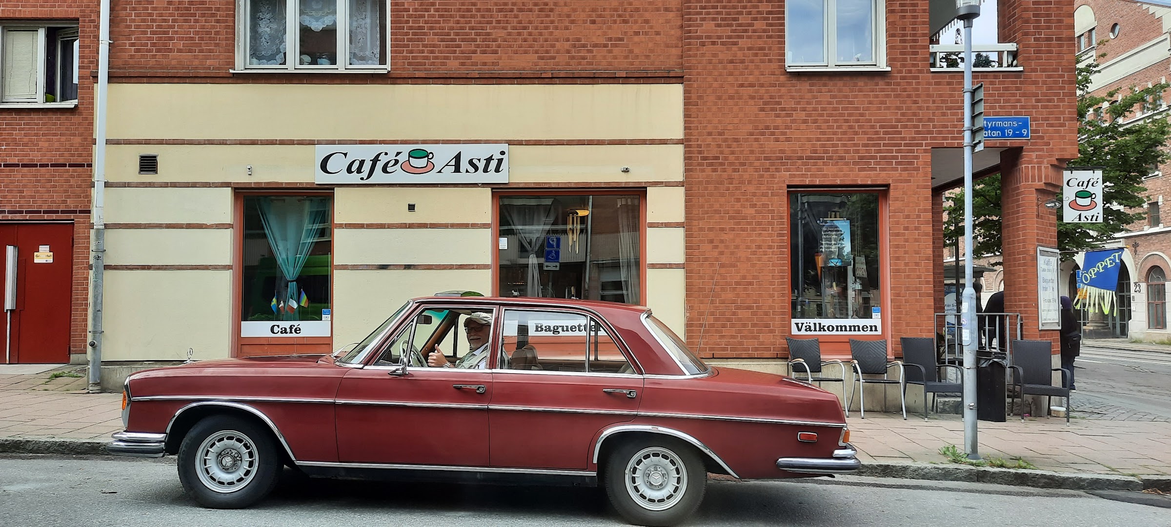 Café Asti